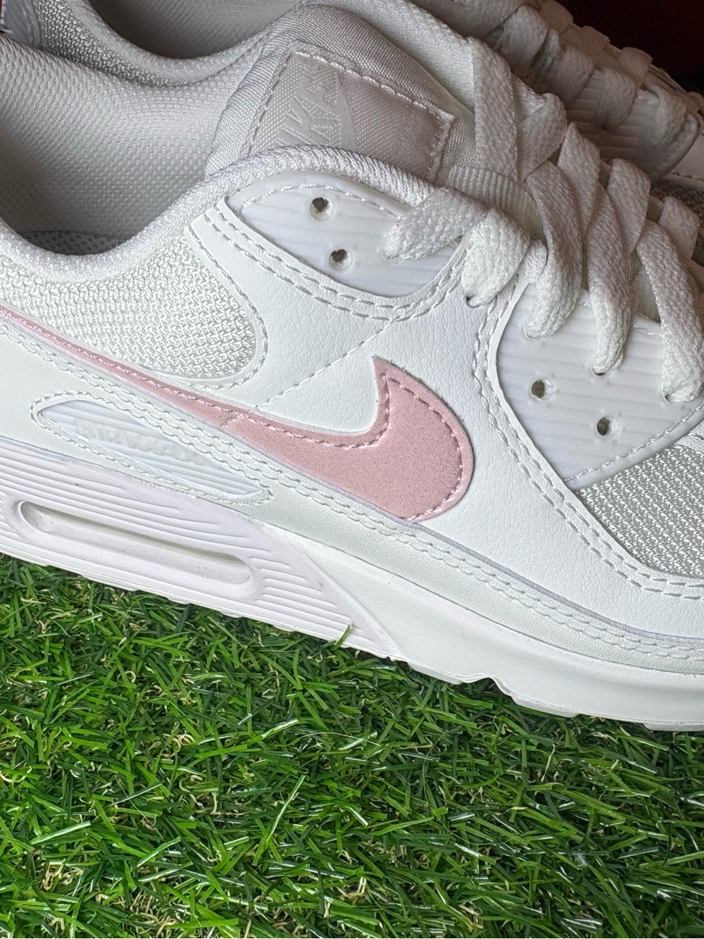 Nike Air Max 90s White Sneakers with Pink Swoosh 6youth, 7.5 women’s rare pair